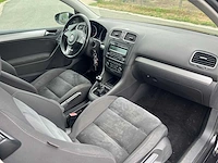 Volkswagen - 2010 - golf - 6 - personenauto - afbeelding 31 van  42