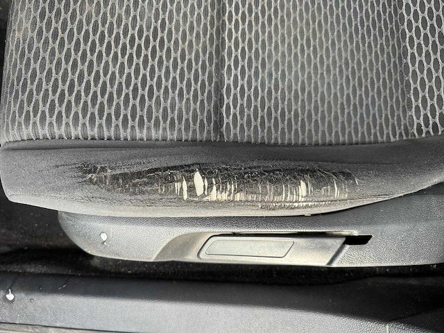 Volkswagen - 2010 - golf - personenauto - afbeelding 6 van  25