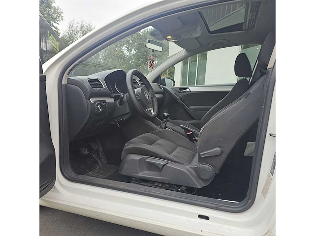Volkswagen - 2010 - golf 6 - personenauto - afbeelding 24 van  24