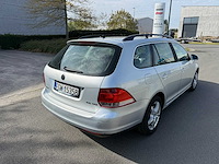 Volkswagen - 2010 - golf break - personenauto - afbeelding 16 van  17