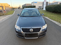 Volkswagen - 2010 - passat - personenauto - afbeelding 24 van  27