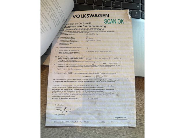 Volkswagen - 2010 - passat - personenauto - afbeelding 22 van  27