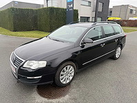 Volkswagen - 2010 - passat - personenauto - afbeelding 31 van  35