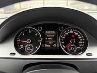 Volkswagen - 2010 - passat - personenauto - afbeelding 19 van  35