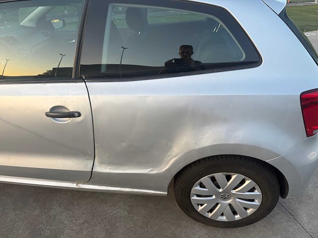 Volkswagen - 2010 - polo - personenwagen - personenauto - afbeelding 9 van  21