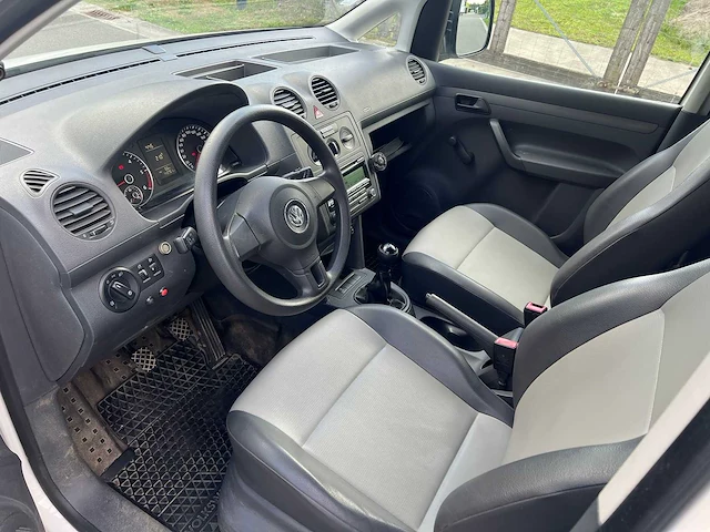 Volkswagen - 2011 - caddy - bestelwagen - personenauto - afbeelding 20 van  30