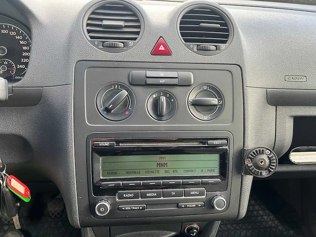 Volkswagen - 2011 - caddy - bestelwagen - personenauto - afbeelding 25 van  30