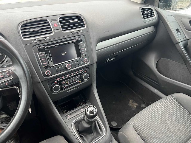 Volkswagen - 2011 - golf - 6 - personenauto - afbeelding 9 van  23
