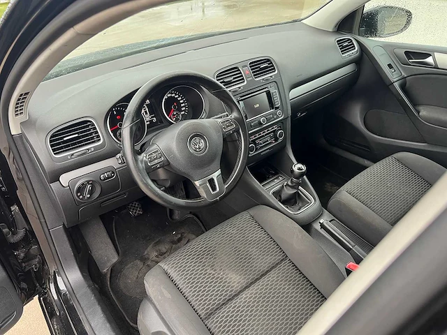 Volkswagen - 2011 - golf - 6 - personenauto - afbeelding 10 van  23