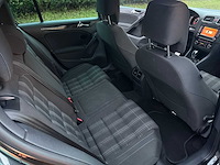 Volkswagen - 2011 - golf gtd - gtd - personenauto - afbeelding 17 van  31