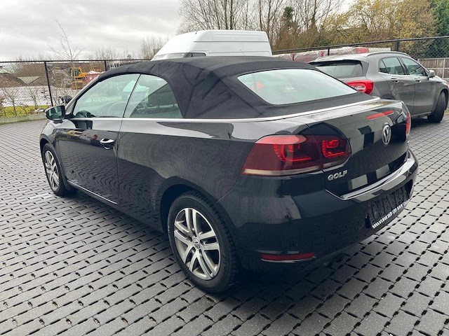 Volkswagen - 2012 - golf cabrio - personenauto - afbeelding 12 van  23