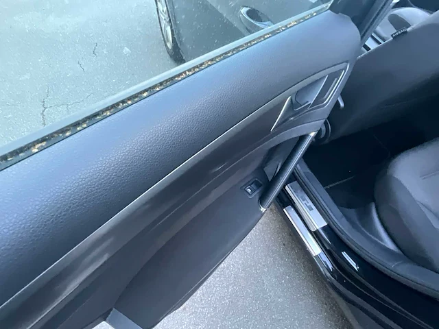 Volkswagen - 2012 - golf (vii) - (vii) - personenauto - afbeelding 2 van  39