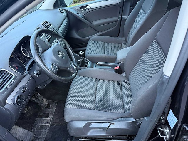 Volkswagen - 2013 - golf 6 - personenauto - afbeelding 6 van  12
