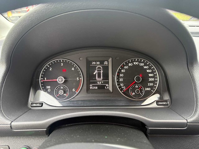 Volkswagen - 2015 - caddy - personenauto - afbeelding 10 van  24