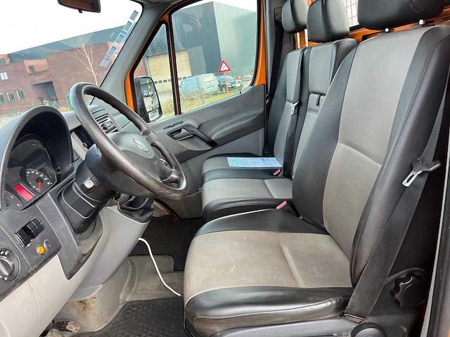 Volkswagen - 2016 - crafter - kipper - personenauto - afbeelding 21 van  37