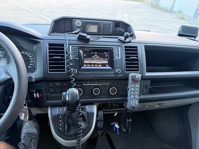 Volkswagen - 2016 - transporter - personenauto - afbeelding 29 van  42