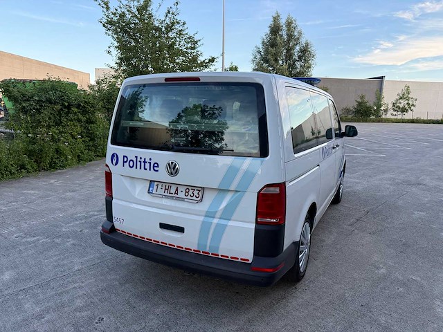 Volkswagen - 2016 - transporter - personenauto - afbeelding 2 van  8
