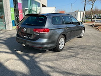 Volkswagen - 2017 - passat - personenauto - afbeelding 10 van  13