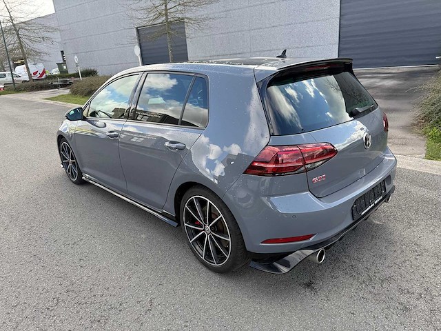 Volkswagen - 2019 - golf gti - gti tcr - personenauto - afbeelding 7 van  37