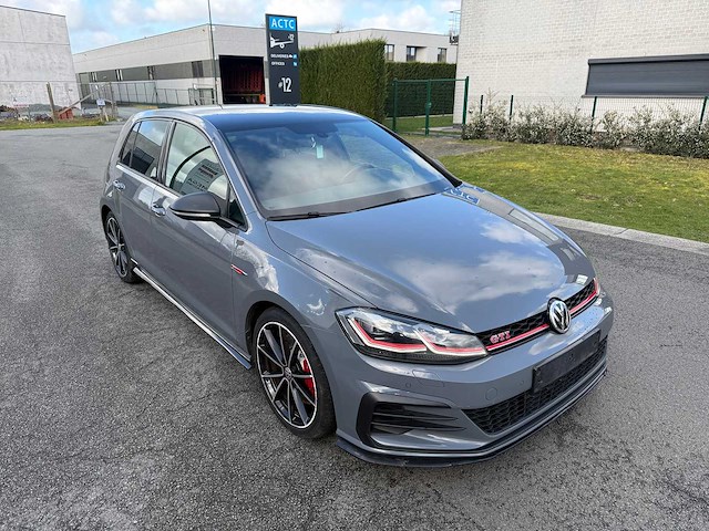 Volkswagen - 2019 - golf gti - gti tcr - personenauto - afbeelding 25 van  27