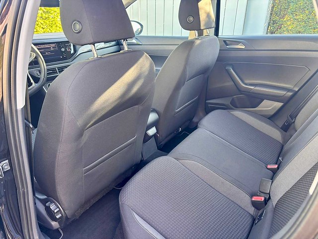 Volkswagen - 2021 - taigo 1.0 tsi - personenauto - afbeelding 11 van  33