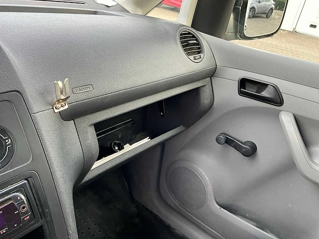 Volkswagen - caddy - caddy - bedrijfswagen - afbeelding 8 van  29
