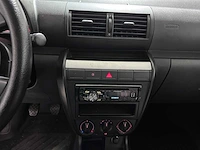 Volkswagen - fox - 1.2 trendline - 96-rt-gz- 2005 - afbeelding 3 van  16