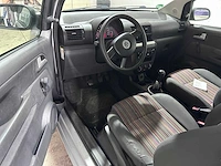Volkswagen - fox - 1.2 trendline - 96-rt-gz- 2005 - afbeelding 14 van  16