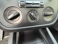Volkswagen - golf - 1.4 trendline - car - 2006 - afbeelding 8 van  18