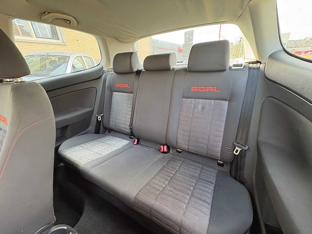 Volkswagen - golf - 1.4 trendline - car - 2006 - afbeelding 5 van  17