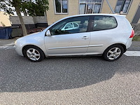 Volkswagen - golf - 1.4 trendline - car - 2006 - afbeelding 12 van  17