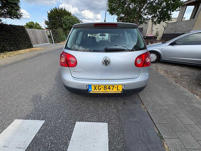 Volkswagen - golf - 1.4 trendline - car - 2006 - afbeelding 17 van  17