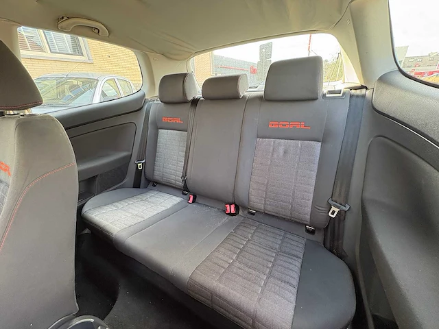 Volkswagen - golf - 1.4 trendline - car - 2006 - afbeelding 4 van  18