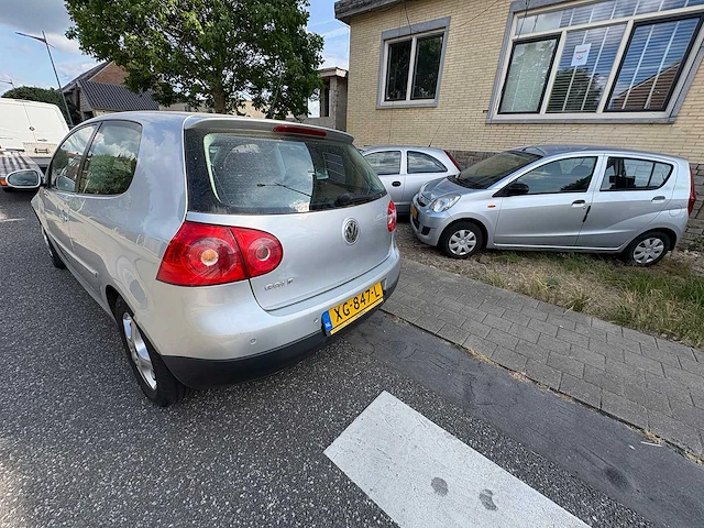 Volkswagen - golf - 1.4 trendline - car - 2006 - afbeelding 11 van  18