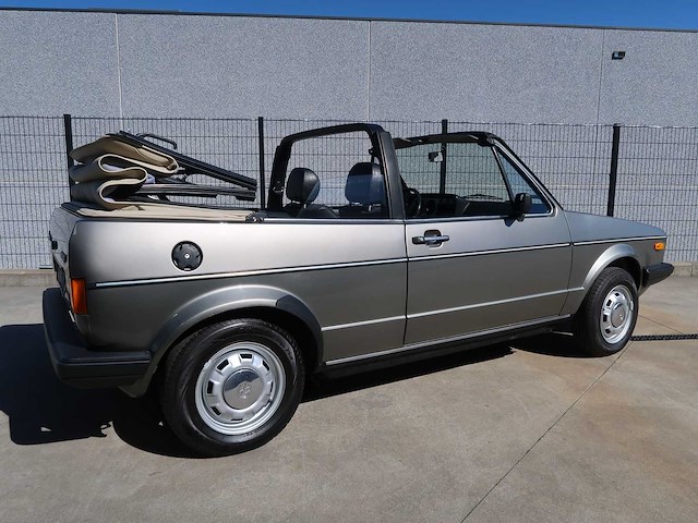 Volkswagen - golf 1 - cabriolet - classic cars >15 - afbeelding 7 van  35