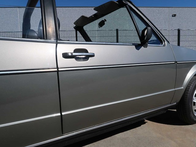Volkswagen - golf 1 - cabriolet - classic cars >15 - afbeelding 14 van  35
