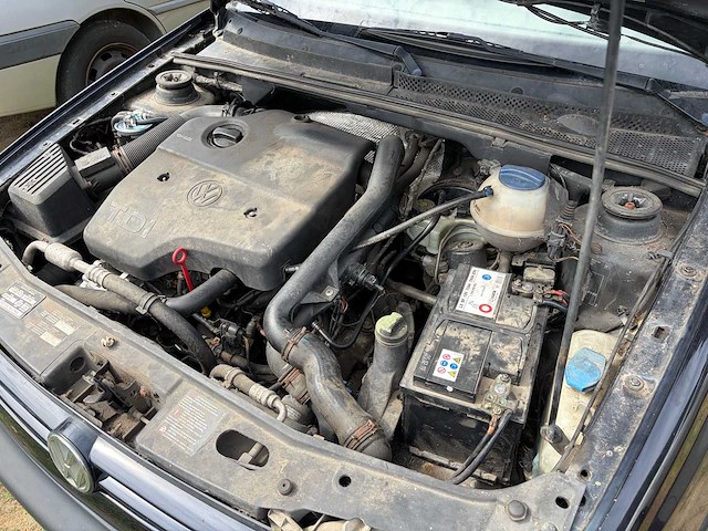 Volkswagen - golf cabriolet - karmann - oldtimer - afbeelding 20 van  42