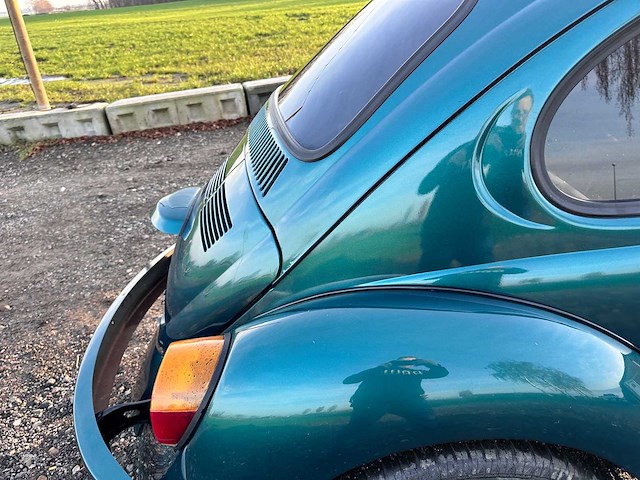 Volkswagen - kever - oldtimer - afbeelding 9 van  17