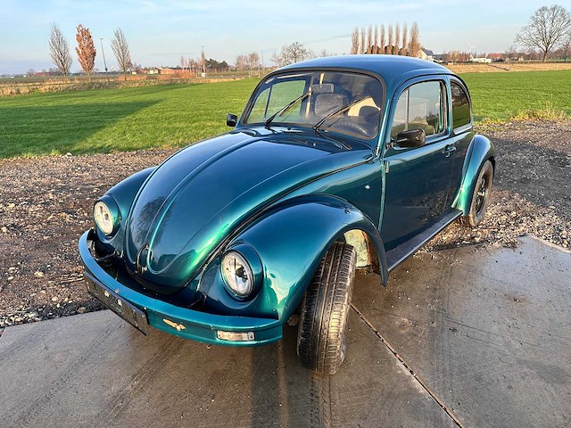 Volkswagen - kever - oldtimer - afbeelding 1 van  17