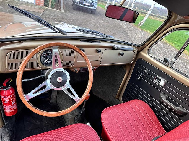 Volkswagen - kever 1200 - oldtimer - afbeelding 25 van  41
