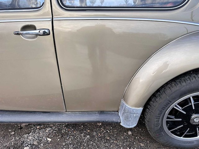 Volkswagen - kever 1200 - oldtimer - afbeelding 7 van  35