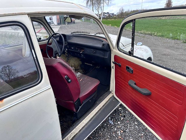 Volkswagen - kever 1303 - classic cars >15 - afbeelding 19 van  32