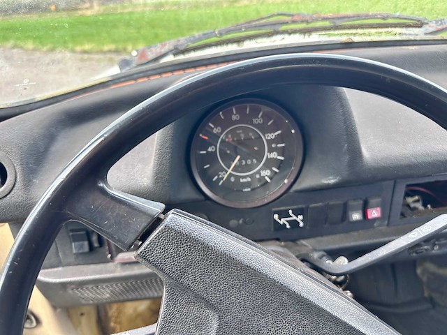 Volkswagen - kever 1303 - classic cars >15 - afbeelding 24 van  32