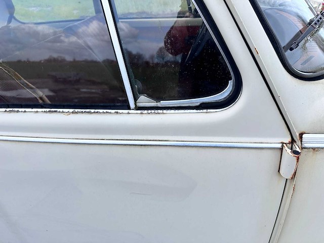 Volkswagen - kever 1303 - classic cars >15 - afbeelding 12 van  31