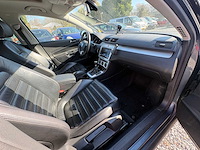 Volkswagen - passat variant - 1.8 tfsi highline - car - 2009 - afbeelding 8 van  16