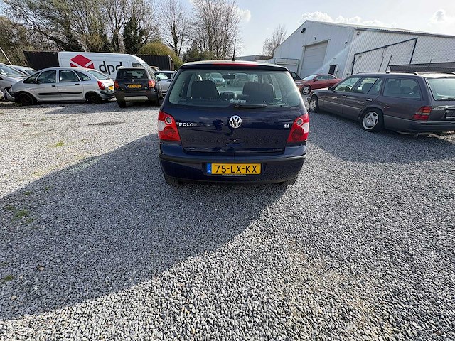 Volkswagen - polo - 1.4-16v comfortline - car - 2003 - afbeelding 11 van  16