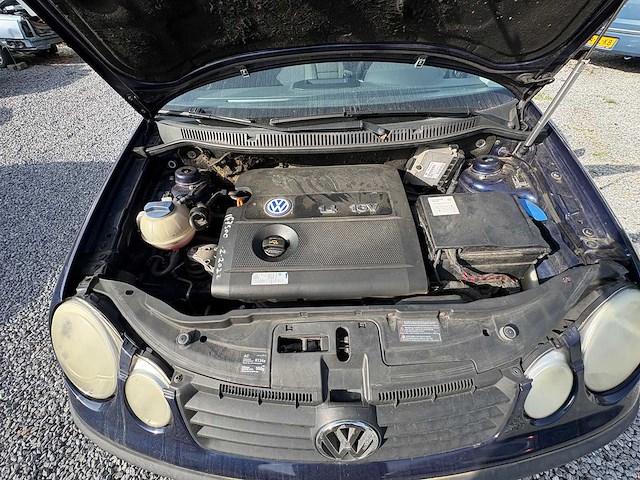 Volkswagen - polo - 1.4-16v comfortline - car - 2003 - afbeelding 3 van  10