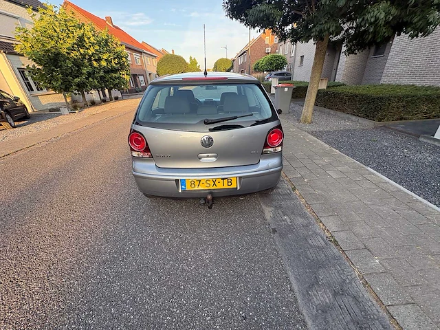 Volkswagen - polo - 1.4-16v fsi optive - car - 2006 - afbeelding 2 van  19