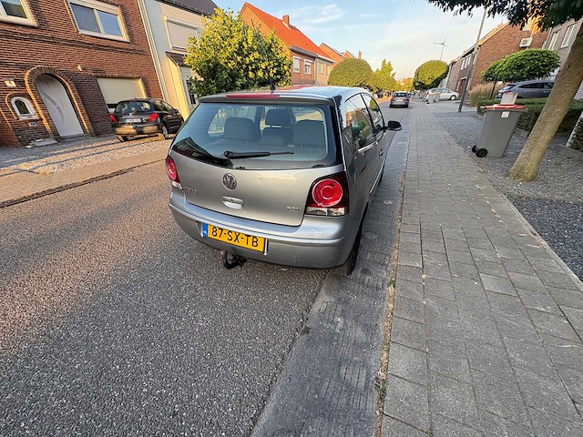 Volkswagen - polo - 1.4-16v fsi optive - car - 2006 - afbeelding 4 van  18