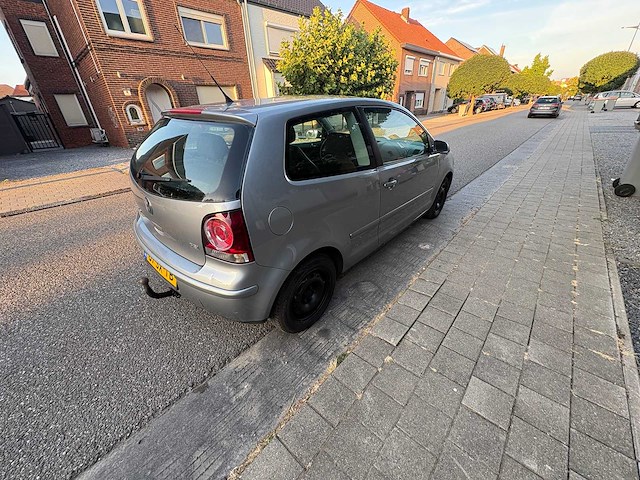 Volkswagen - polo - 1.4-16v fsi optive - car - 2006 - afbeelding 18 van  18